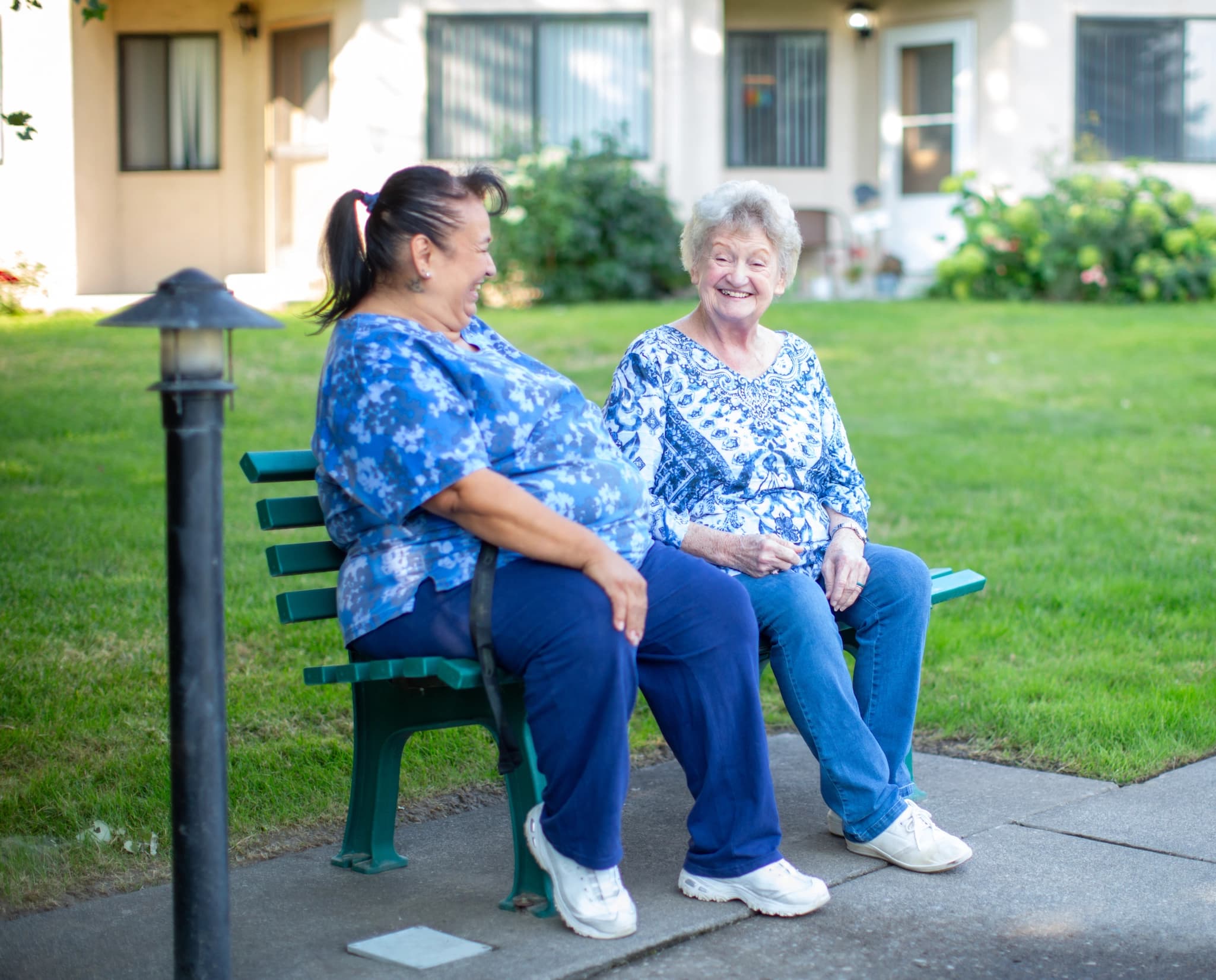 Family Resource Home Care team helping a Pacific Northwest senior at home